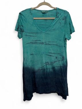 Tryst Teal to Navy Ombre V-Neck Short Sleeve Mini Shirt Dress